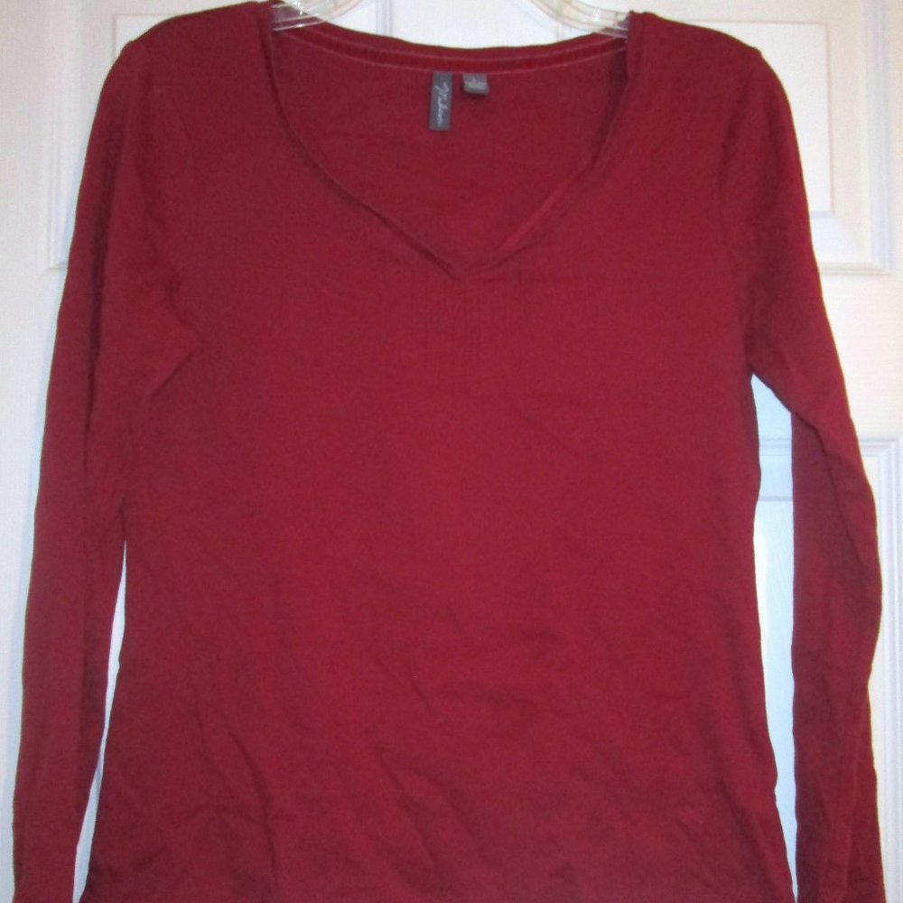 Madison Red Long Sleeve V-Neck Basics Top Sz L Jrs